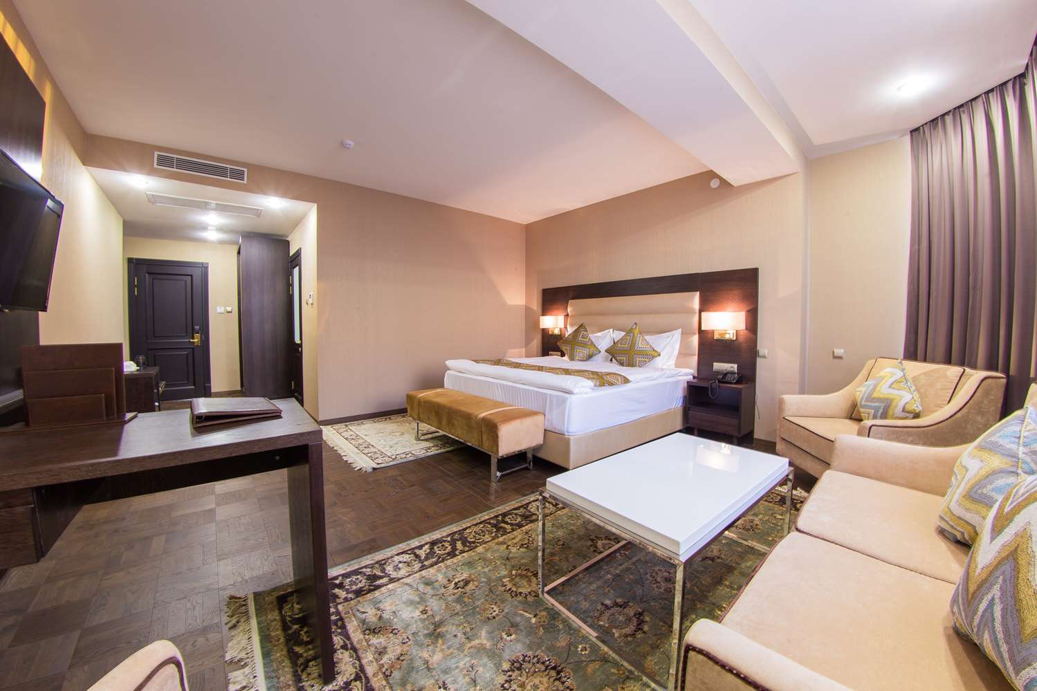BEST WESTERN PLUS ASTANA 12/33
