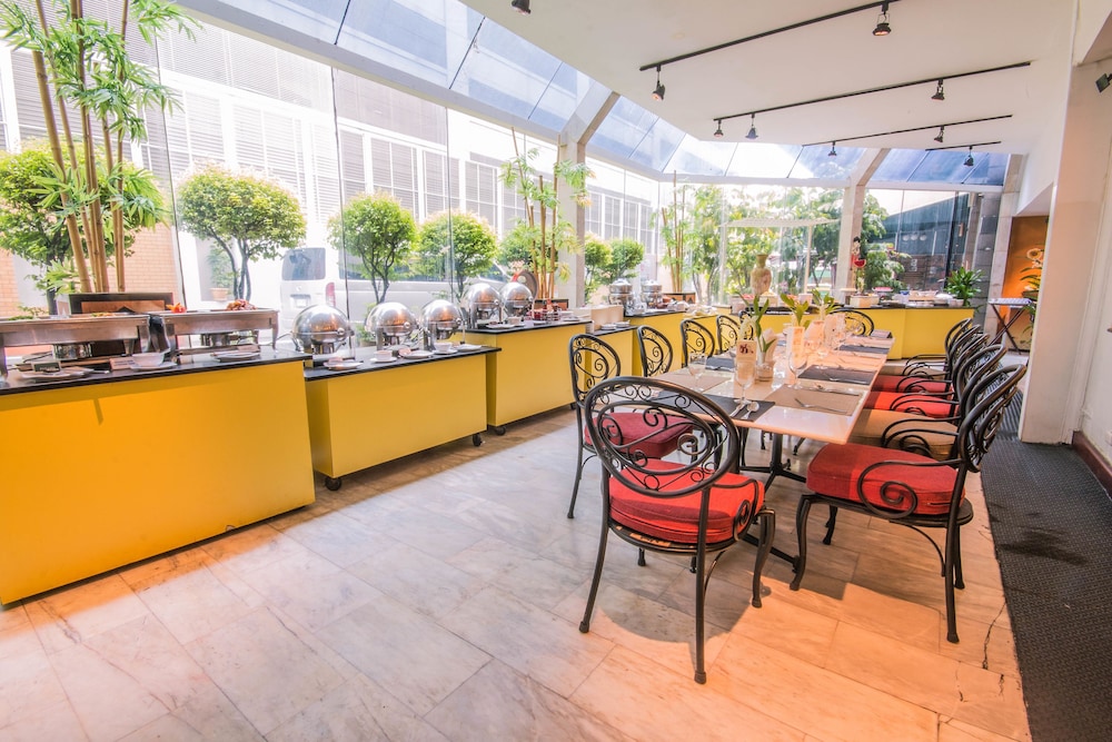 Restaurant-cafeteria