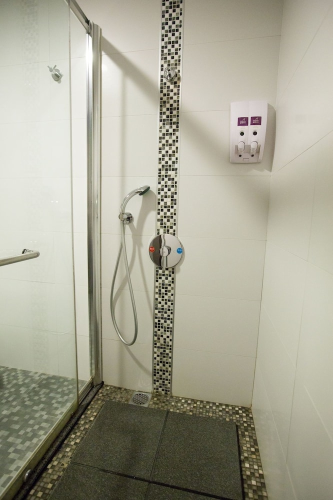 Shianghu Boutique Hotel 32/50