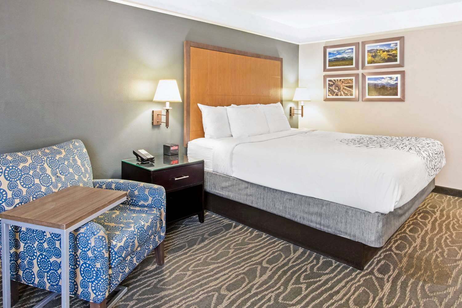 La Quinta Inn & Suites by Wyndham Ruidoso Downs 9/55