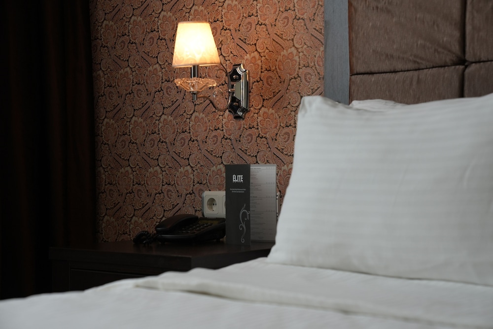 Elite Hotel Dragos 30/56