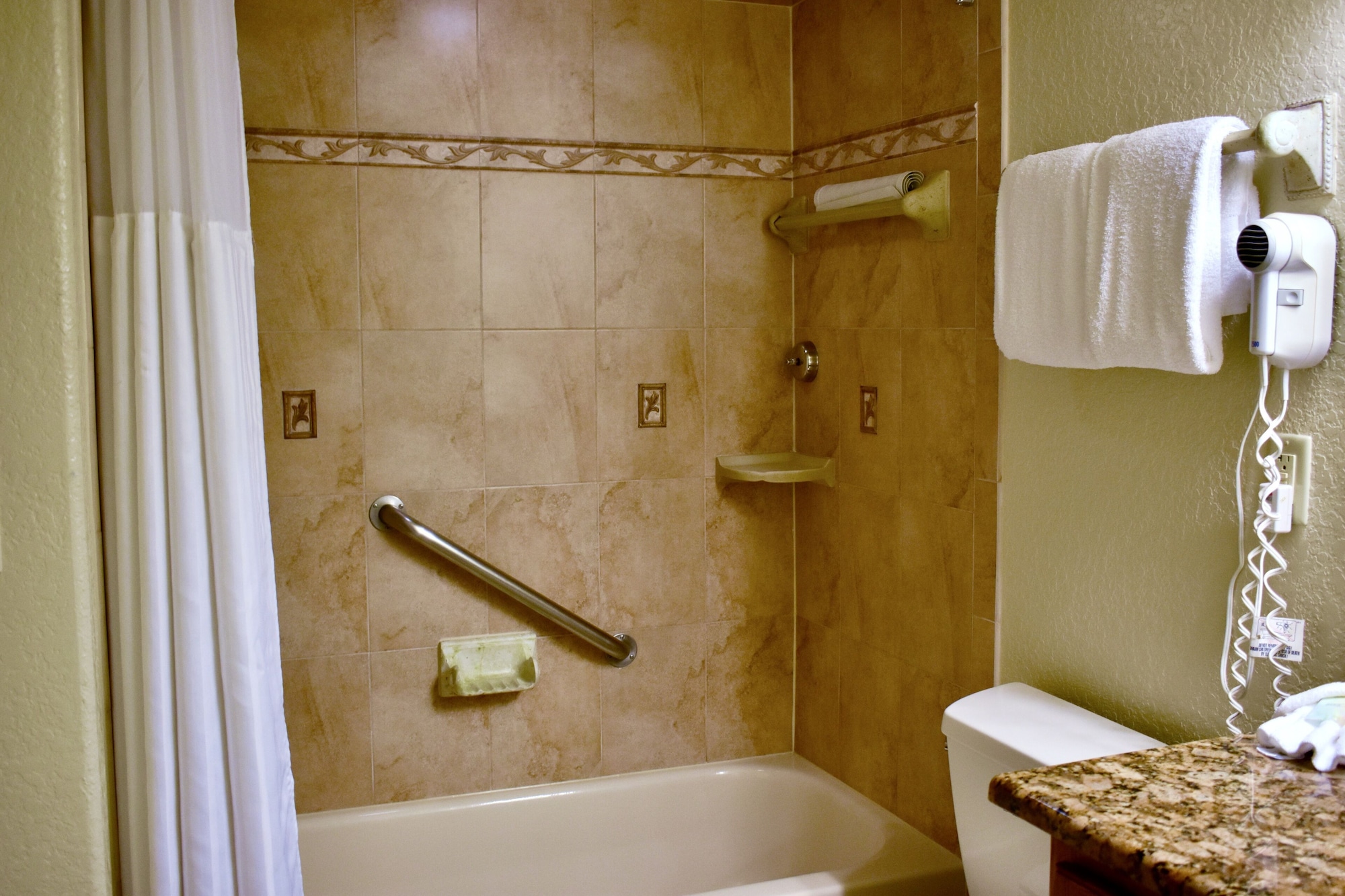1 BEDROOM, VILLA