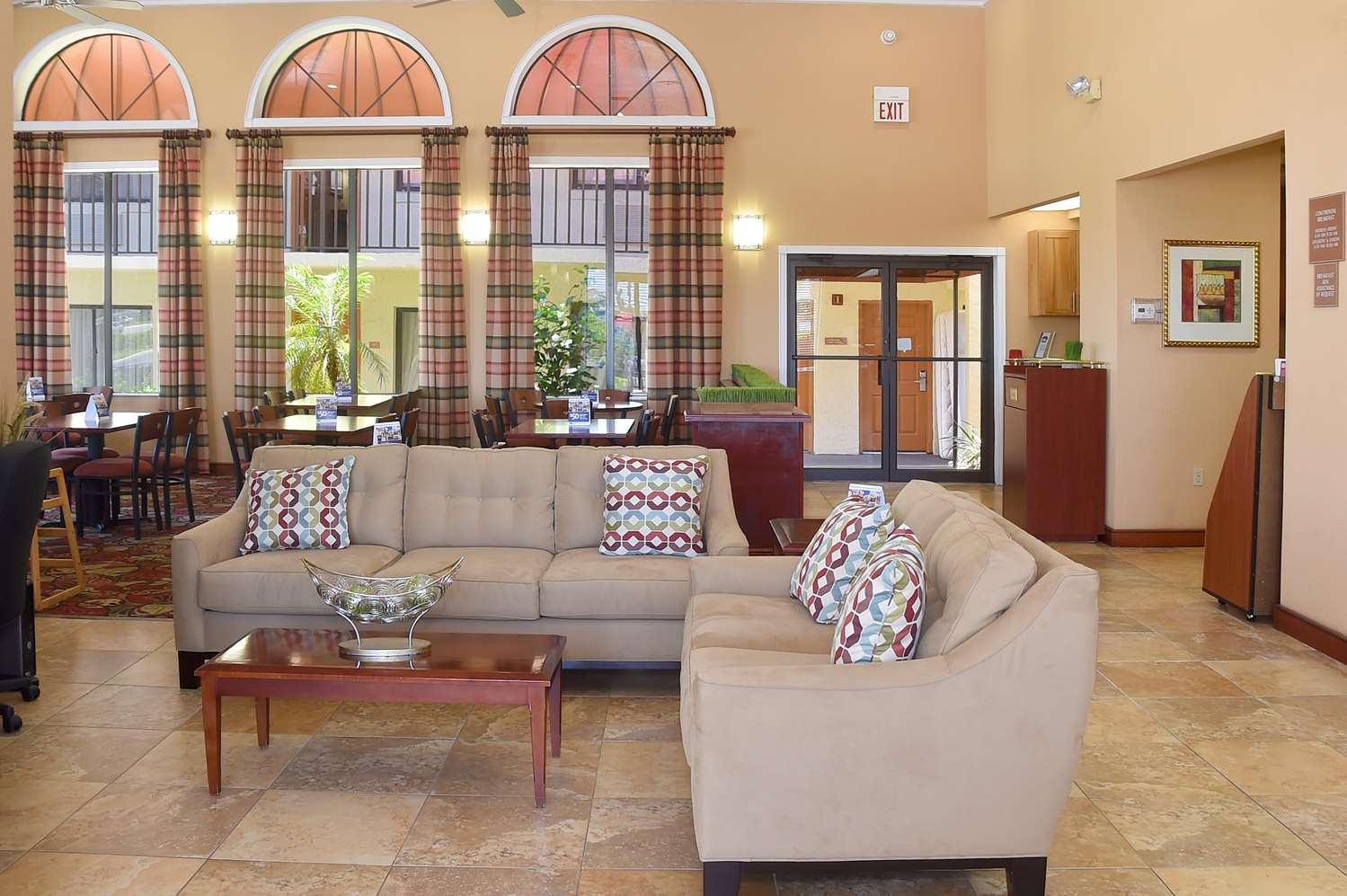Baymont by Wyndham Orlando East 4/9