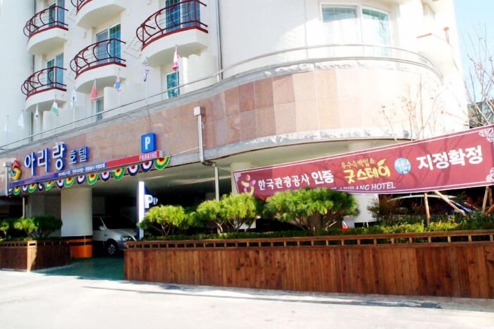 Arirang Hotel 6/50