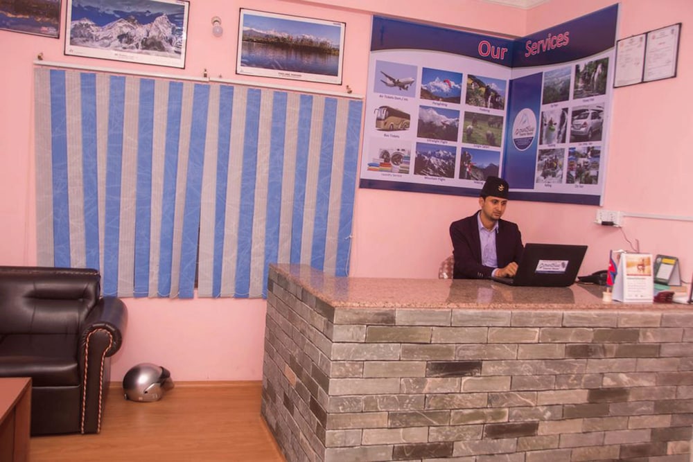 Mount Blue Tourist Hostel 20/23