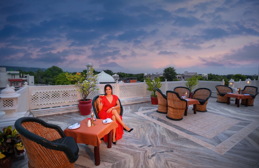 Anuraga Palace Ranthambhore 24/33