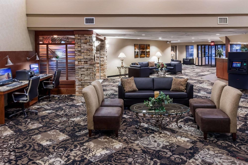 AmericInn by Wyndham Watertown 26/50