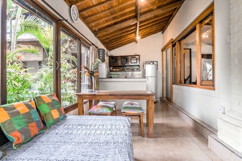 Sari Bamboo Villas 6/63