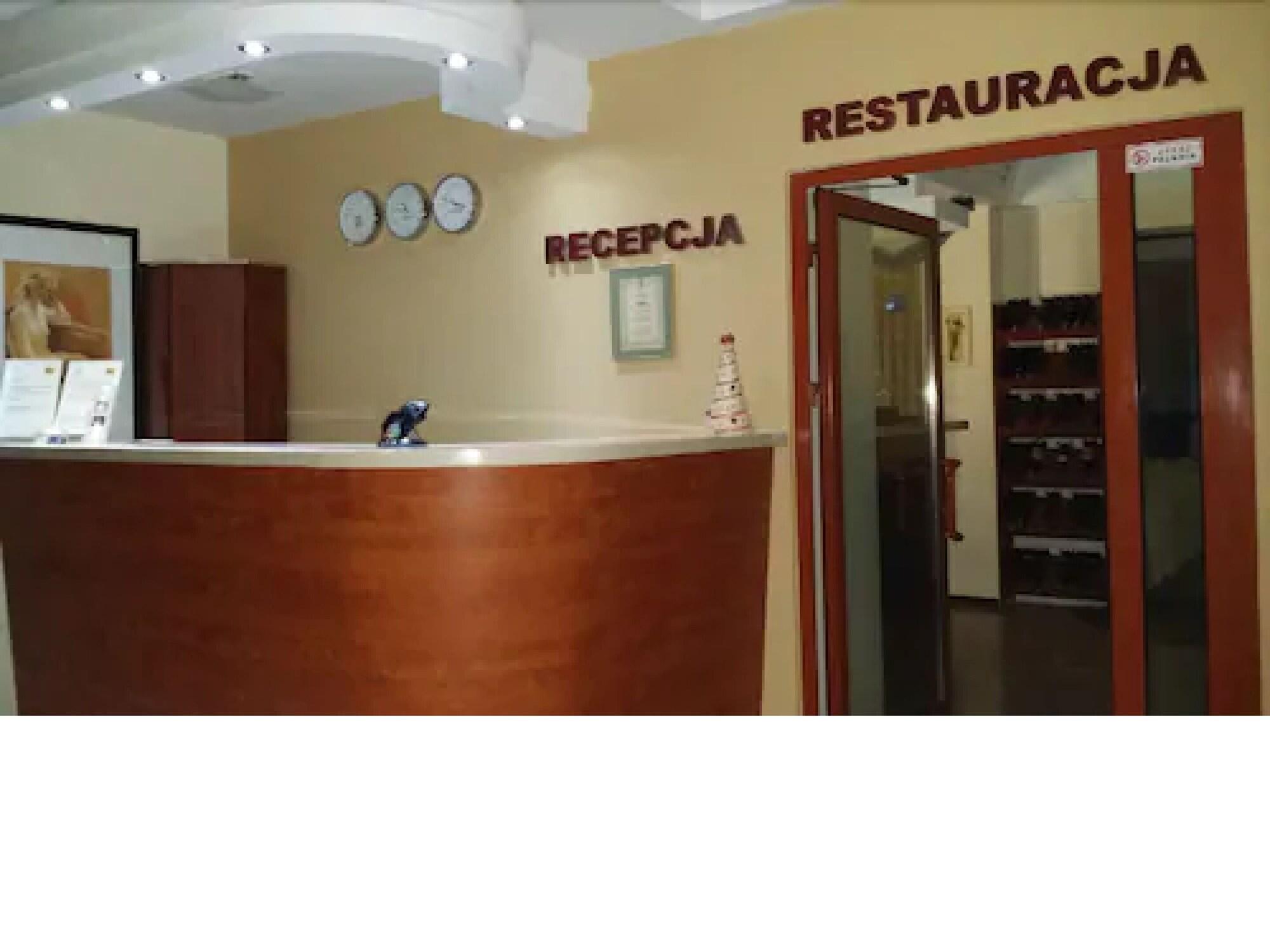 Hotel Eva 10/61