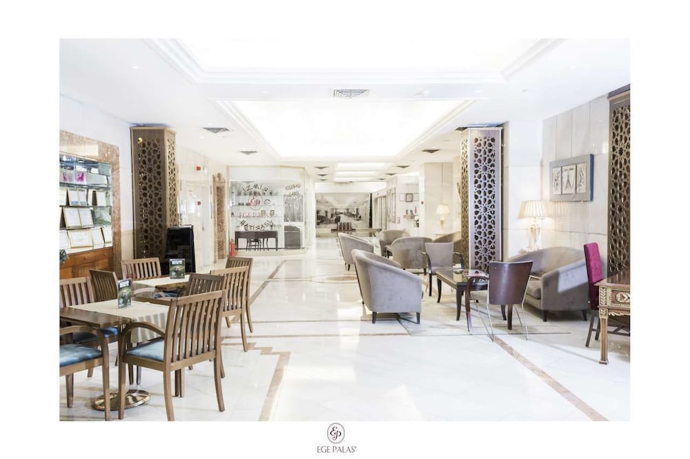 Ege Palas Business Hotel 37/66