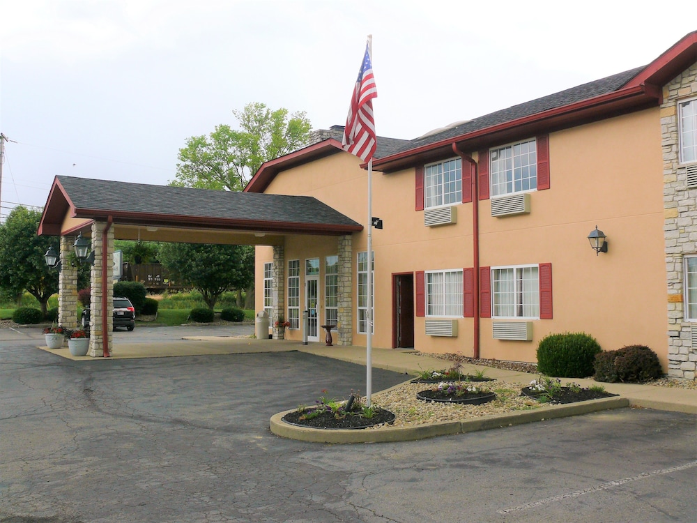 The Woodridge Inn 1/51