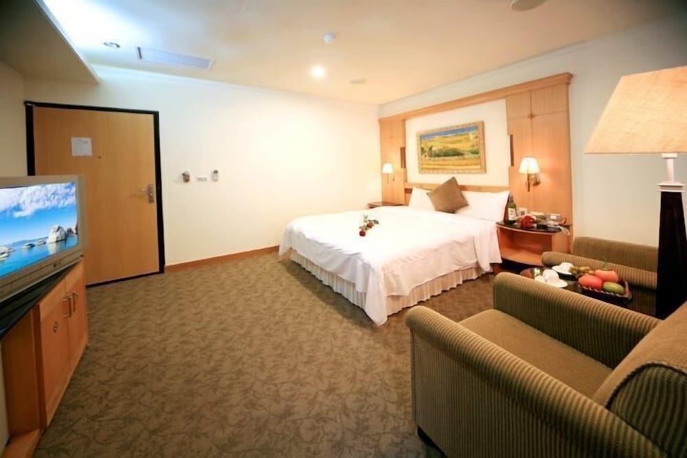 Ming Lu Holiday Hotel 19/50