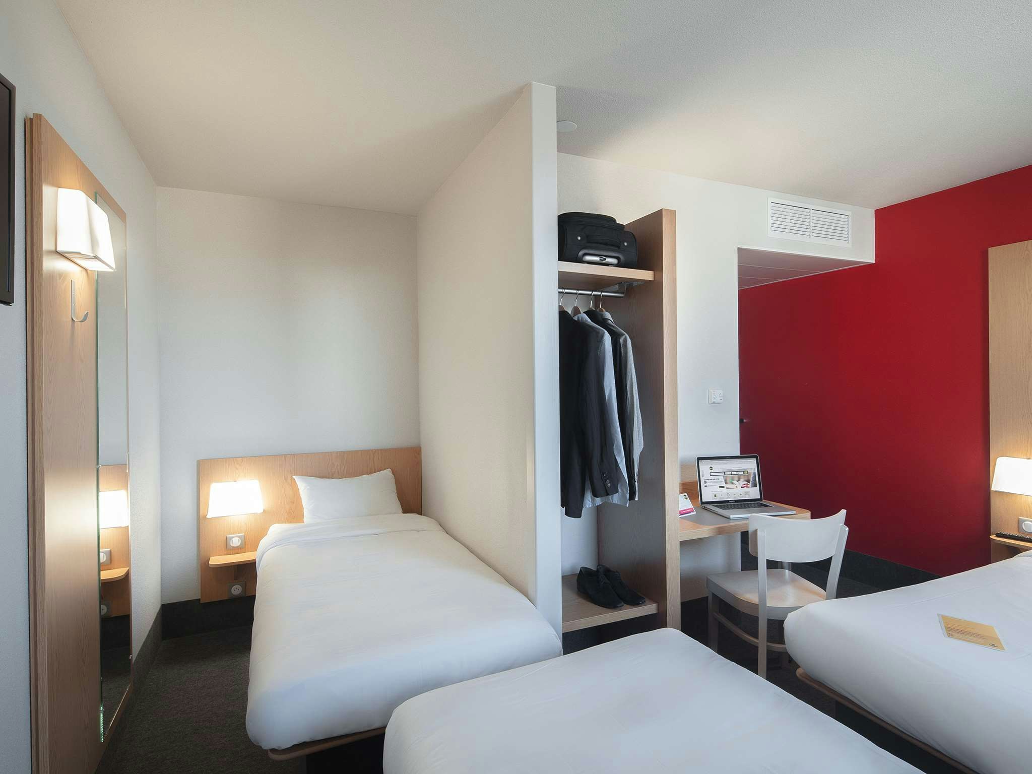 B&B Hotel Bordeaux Centre Begles 4/14