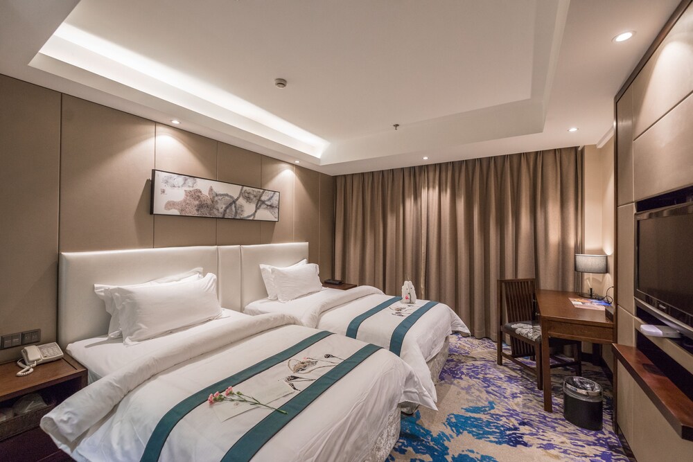 Metropolo Jinjiang Hotels (Xuzhou Railway Station, Suning Plaza, Chudu) 8/39