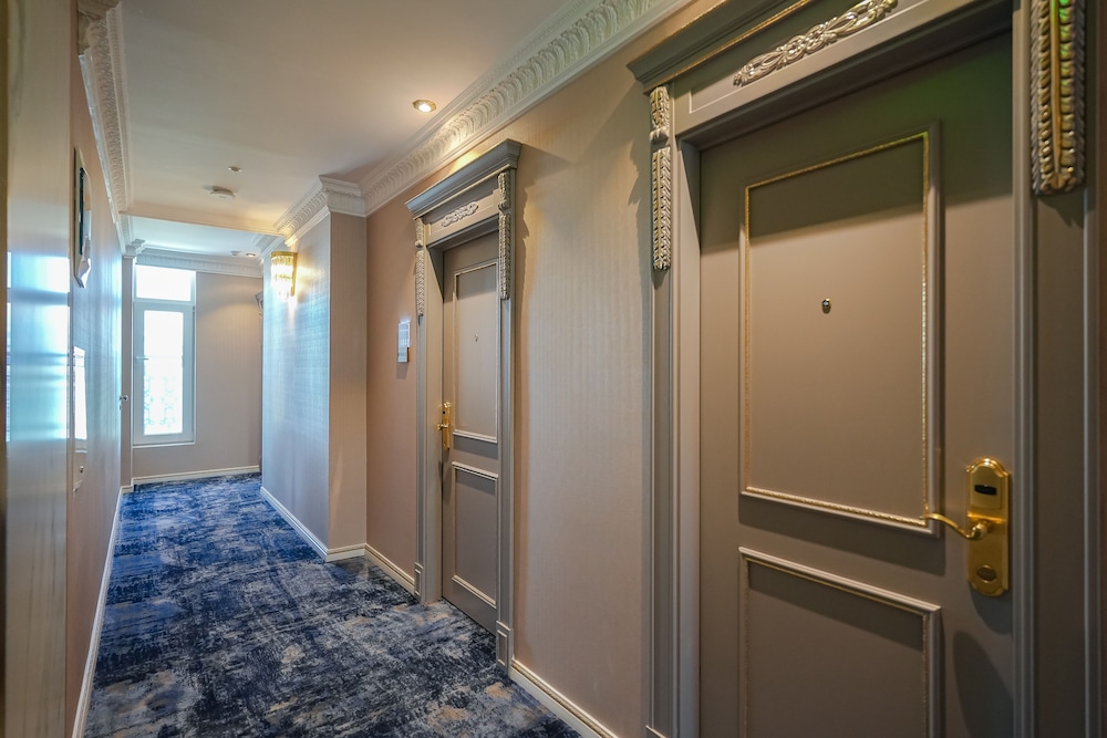 Hotel Regal Mamaia 3/50