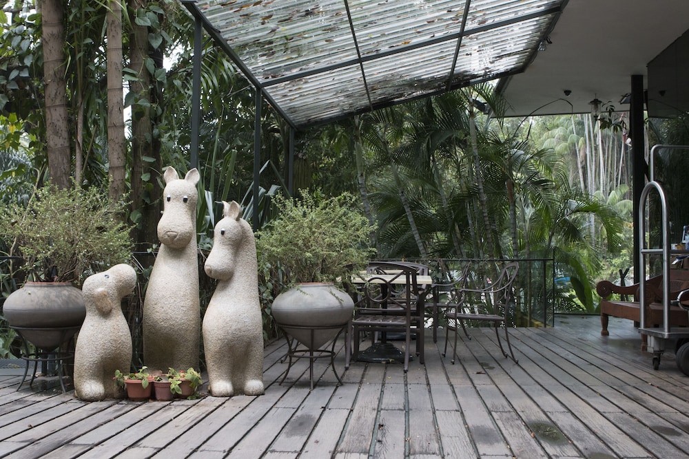 Siloso Beach Resort, Sentosa 56/61