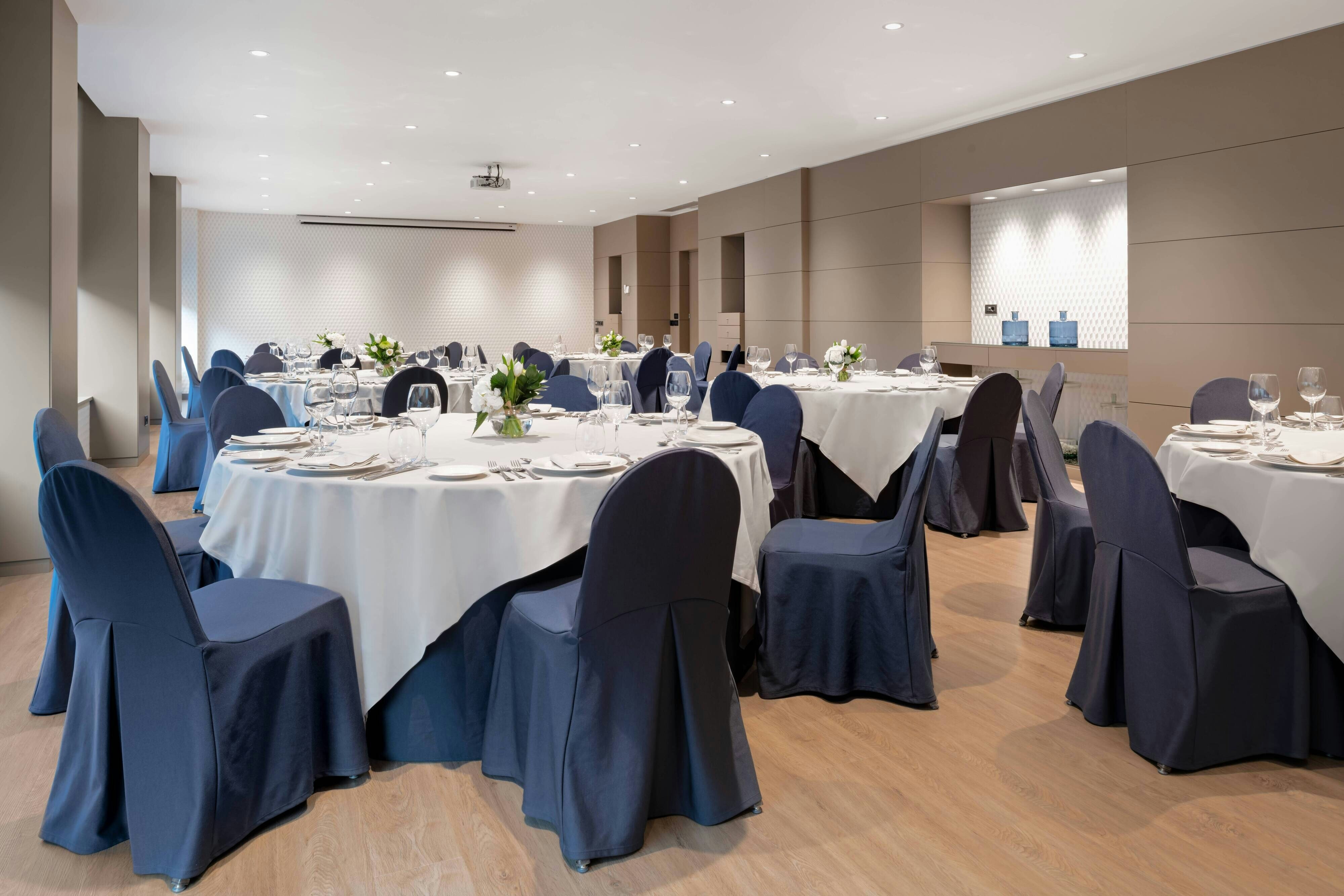Ac Hotel La Rioja 19/23