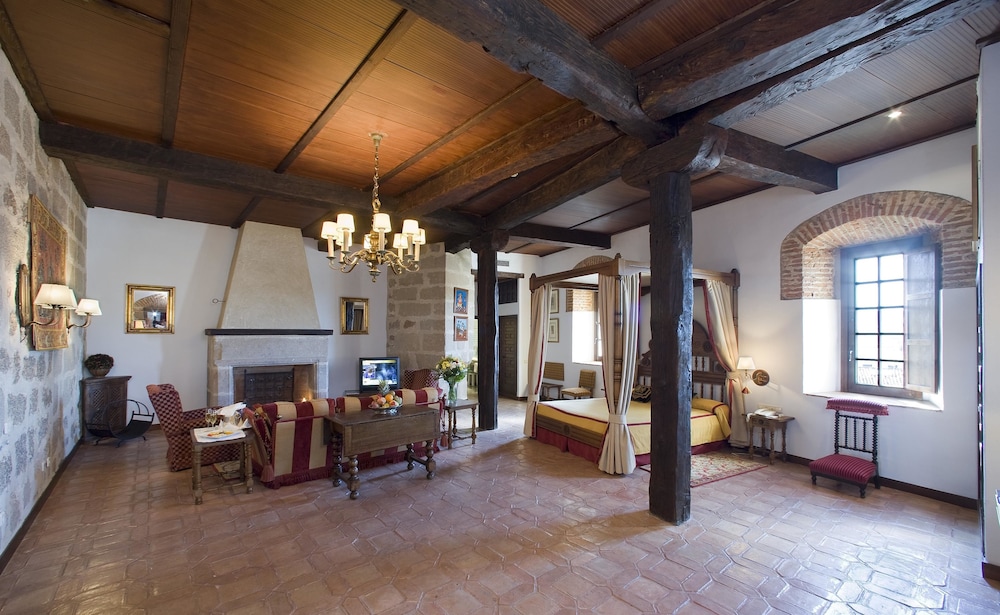 Parador de Plasencia 43/65