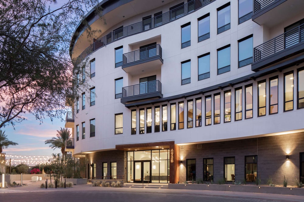 Sentral Old Town Scottsdale 4/51