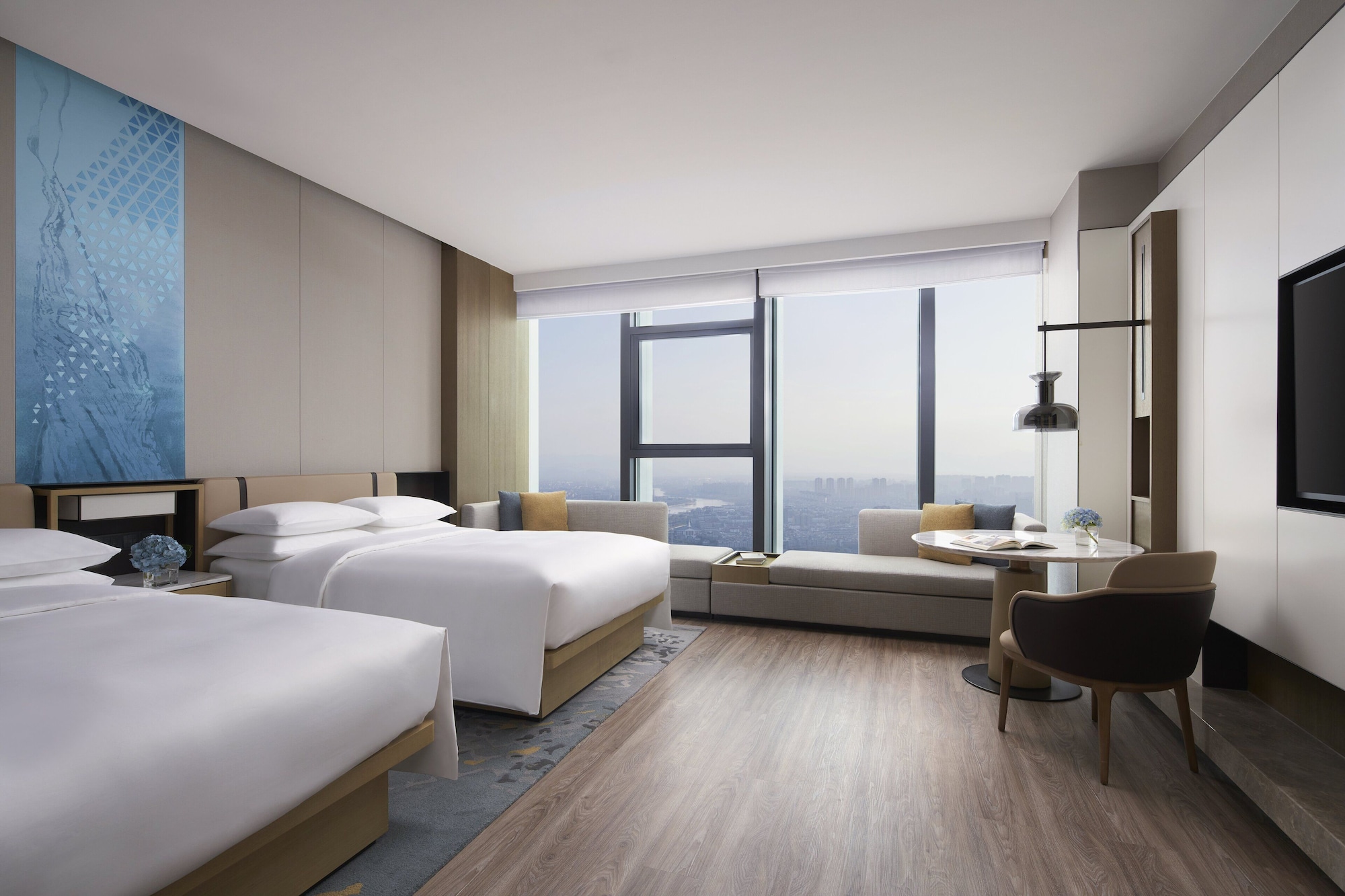 Executive, 2 Double Beds
