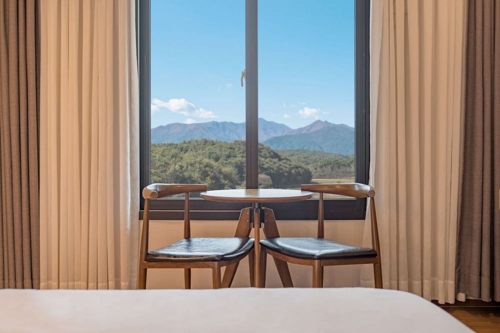 Hotel Two-Y 29/36