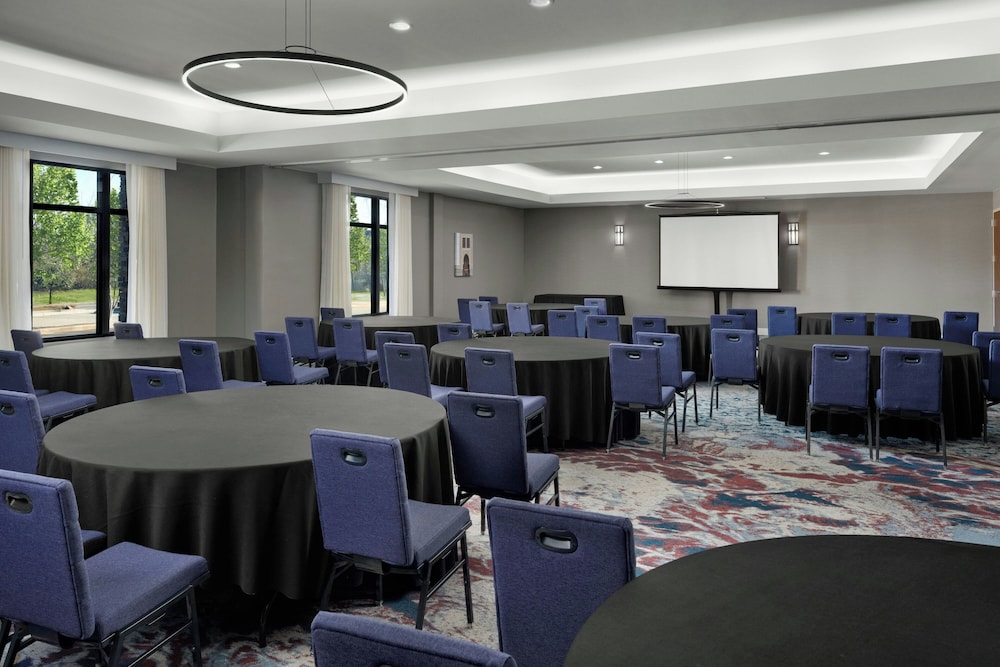 TownePlace Suites by Marriott Dallas DFW Airport North/Grapevine 36/50