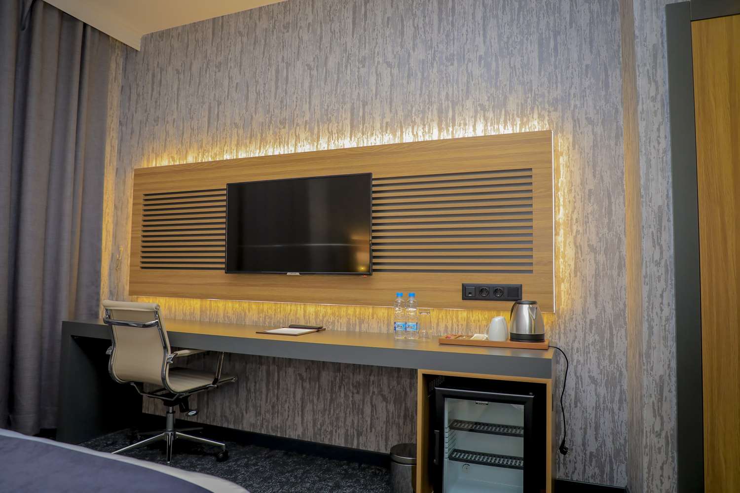 Best Western Premier DJ Hotel 27/27