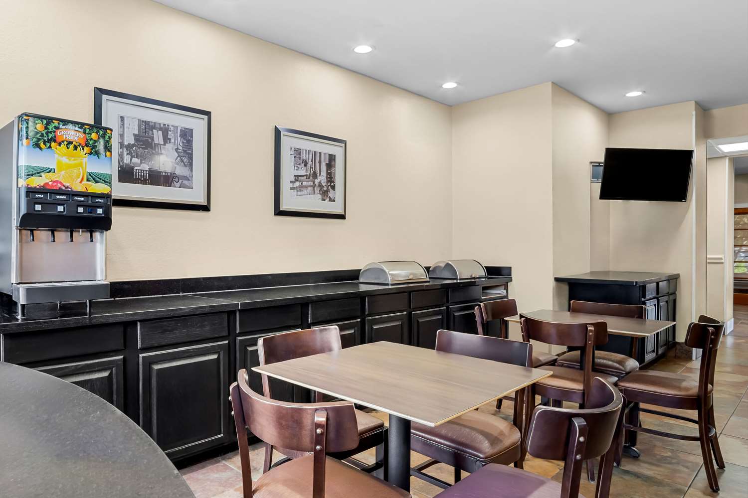 MainStay Suites Addison Dallas 12/17