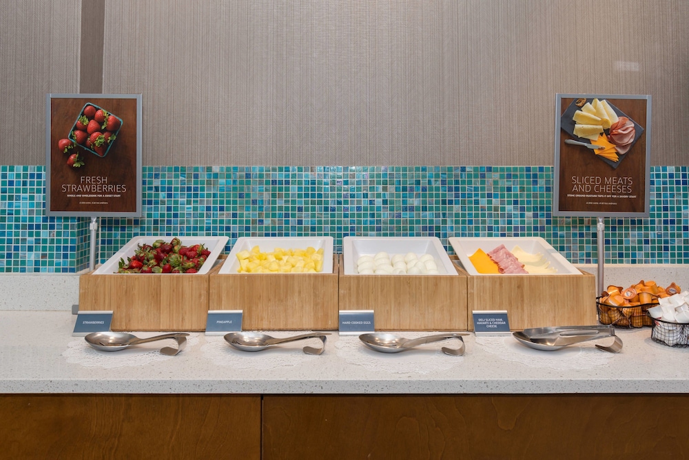 SpringHill Suites by Marriott Charlotte Ballantyne 50/52