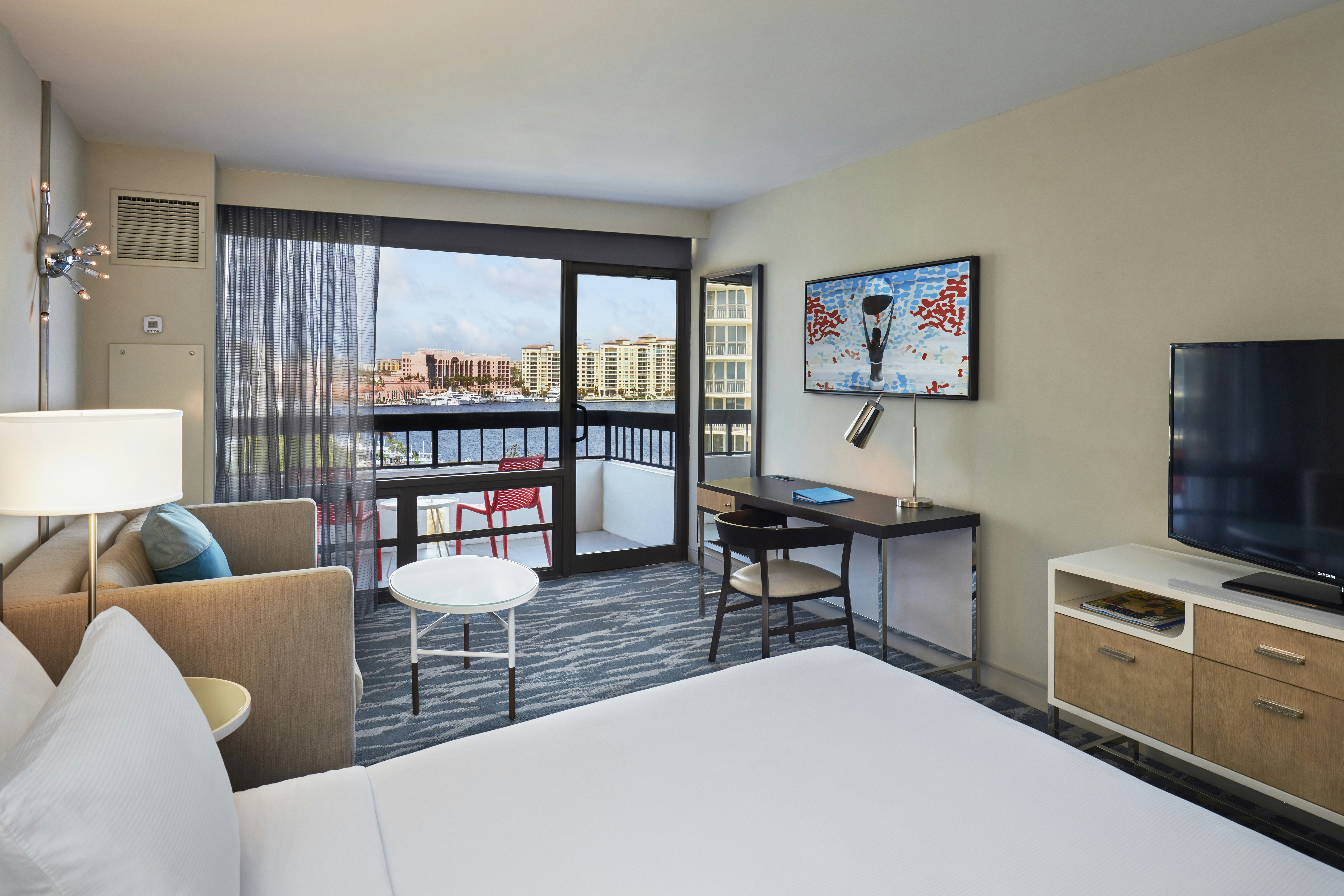 Room, King Bed, Intracoastal View