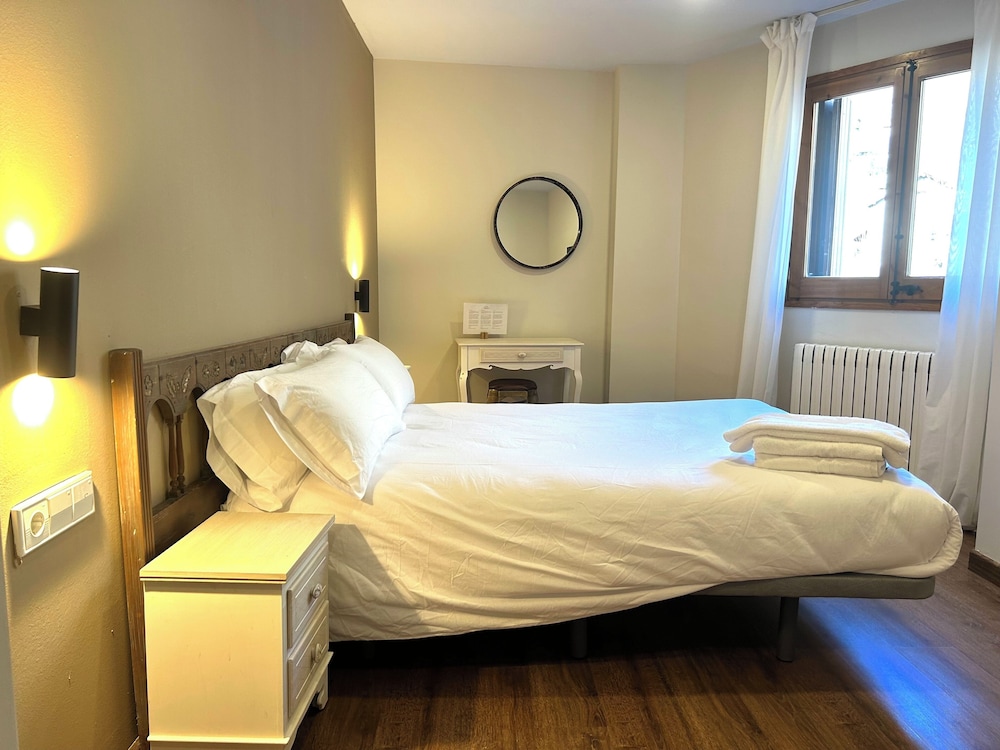 POSADA D ANEU B&B 8/33