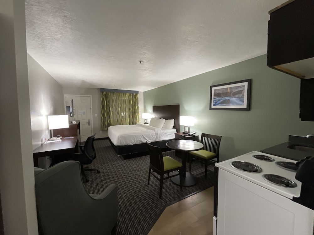 Wingate by Wyndham Cedar City 42/50