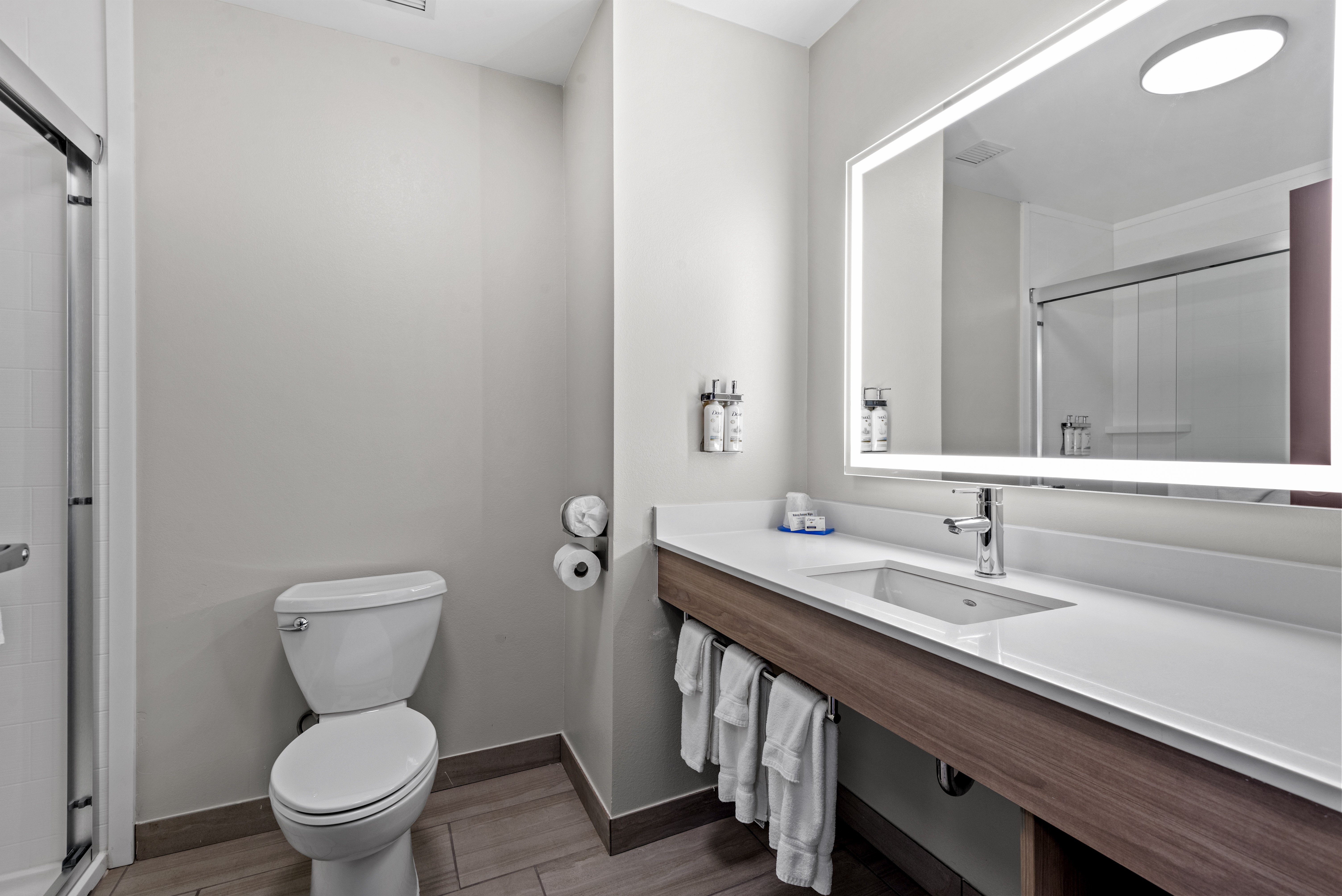 Holiday Inn Express Hotel & Suites Tulsa South Bixby 49/50