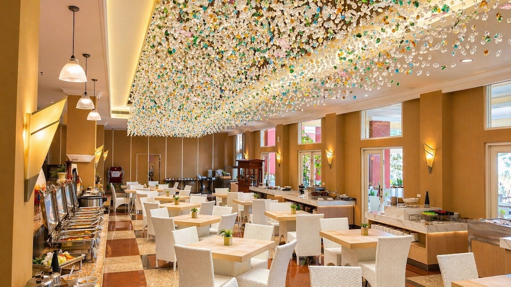 Grand Wahid Hotel Salatiga 43/61
