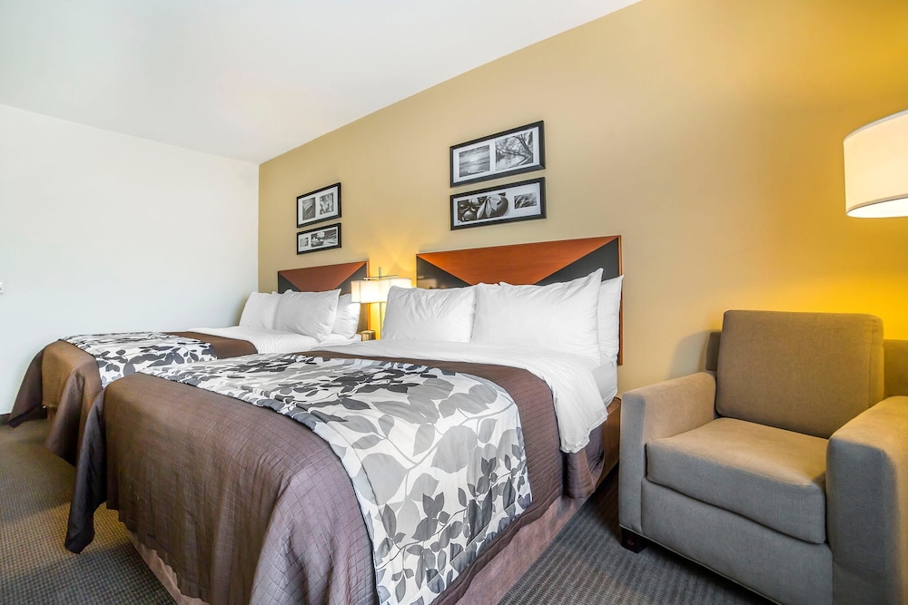 Sleep Inn and Suites Douglas, WY 14/39