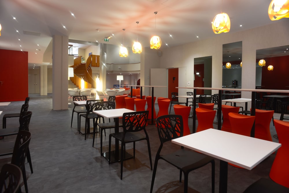 Ibis Styles Poitiers Centre 31/49