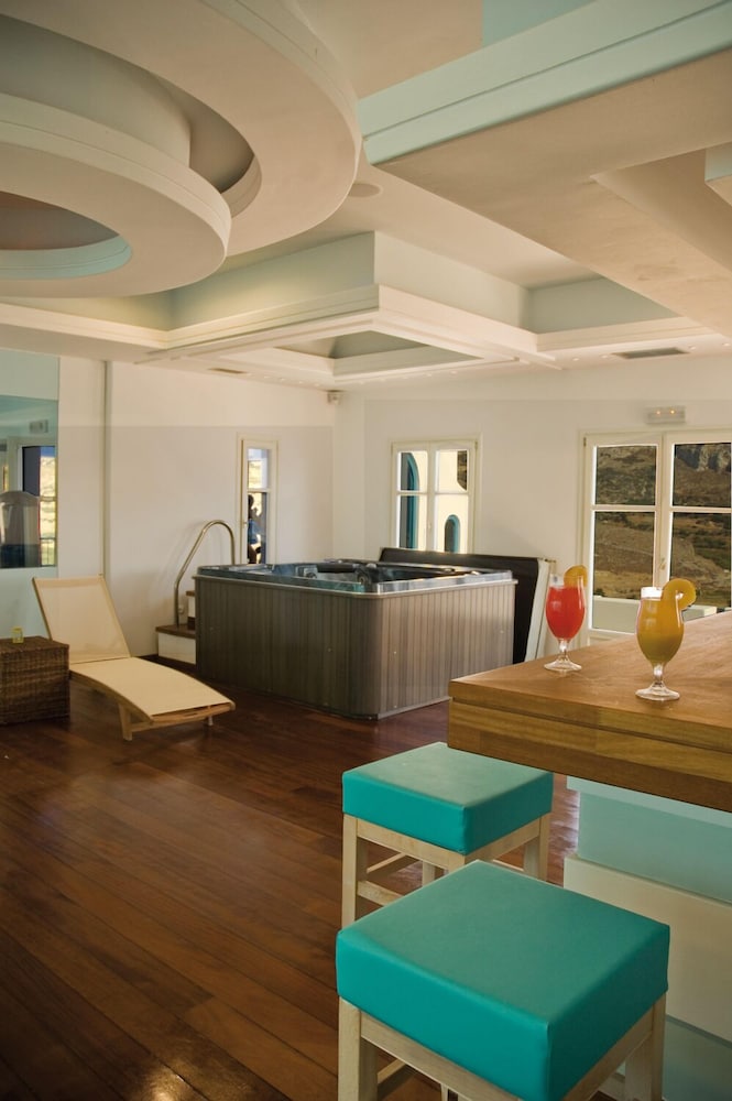 Aegialis Hotel And Spa 56/74
