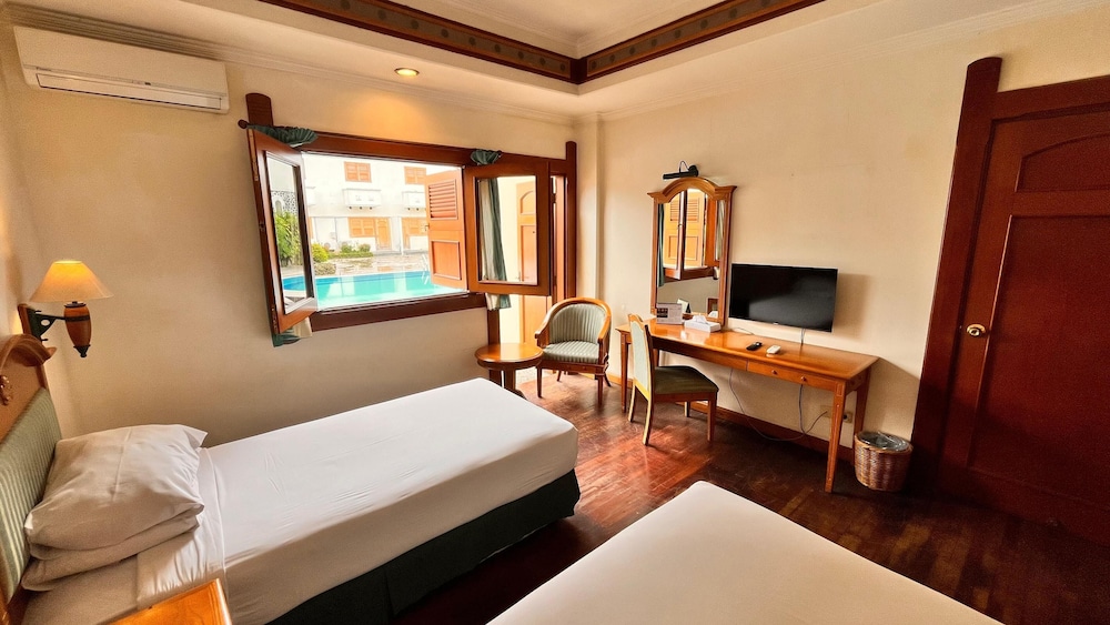 KRESNA HOTEL WONOSOBO 24/50