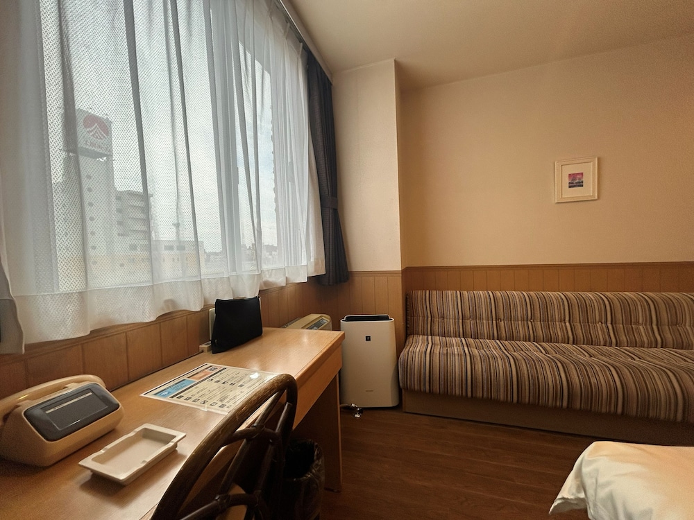 Lasting Hotel 31/50