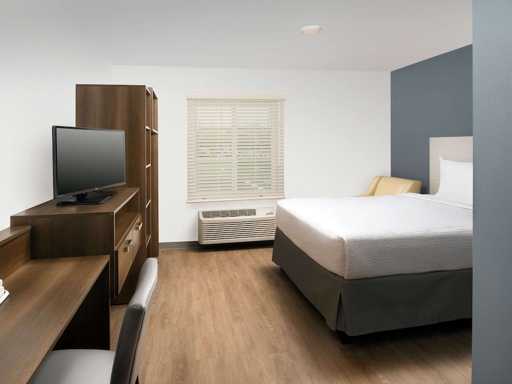 WoodSpring Suites New Orleans Airport 13/46