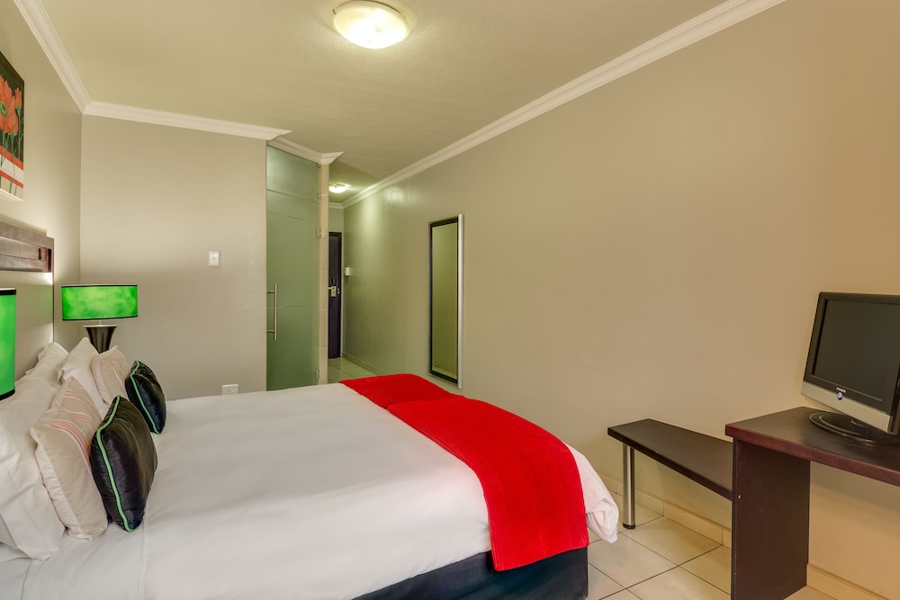 Bon Hotel Empangeni 11/79