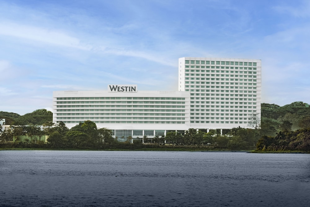 The Westin Mumbai Powai Lake (ex Renaissance Mumbai) 2/68