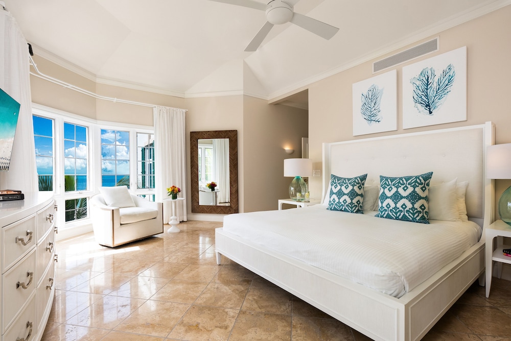 2 BEDROOMS, LUXURY, SUITE, OCEAN FRONT