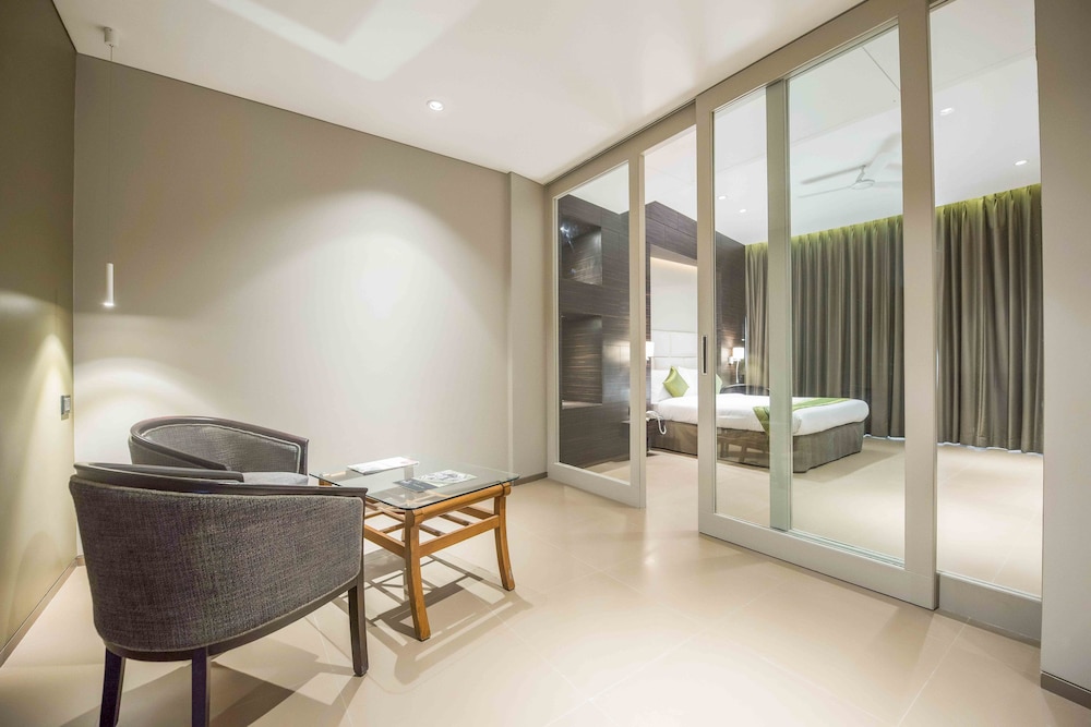 Hotel Niraali Executive 47/65