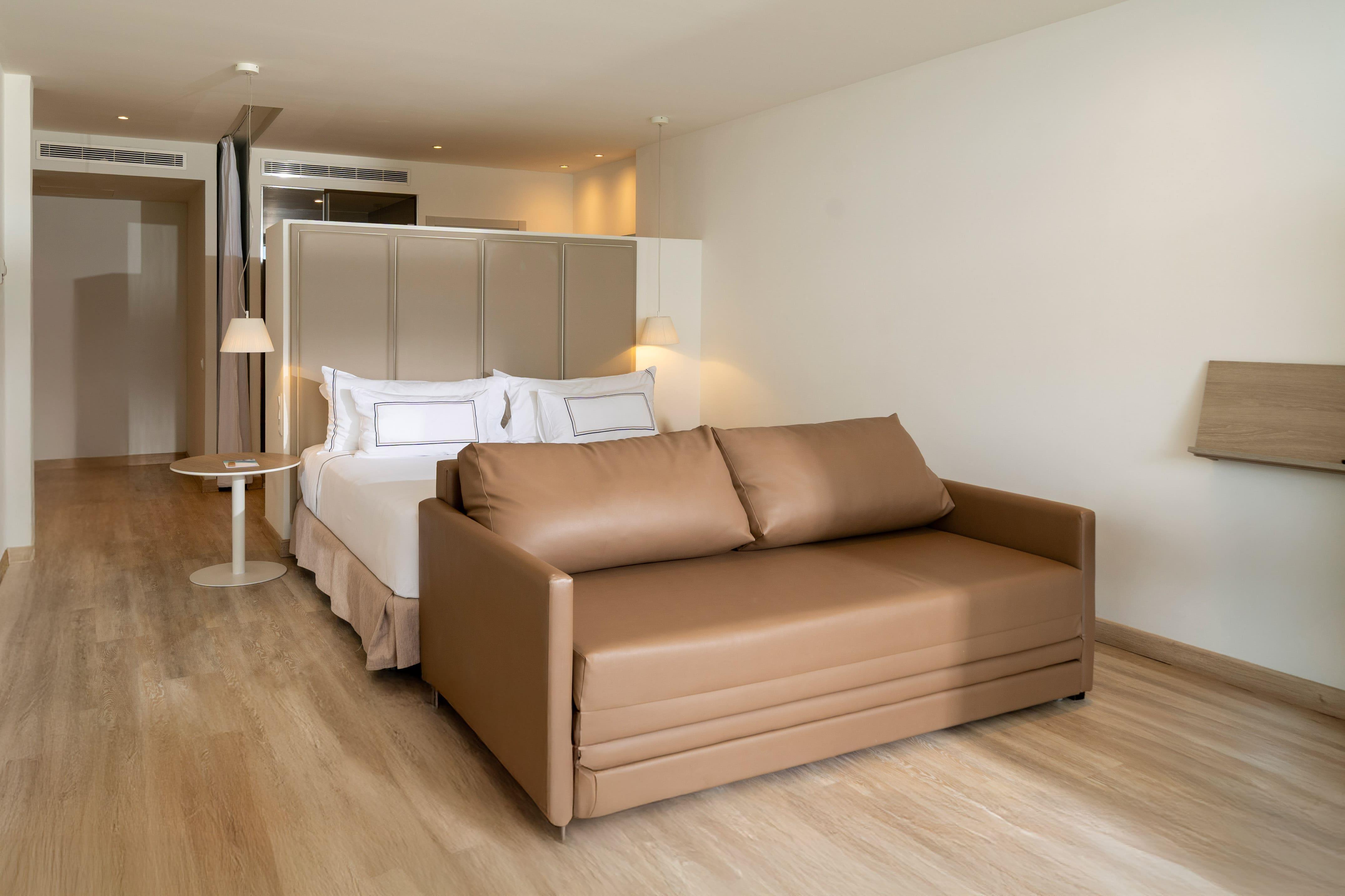 The Level, Junior Suite, Family