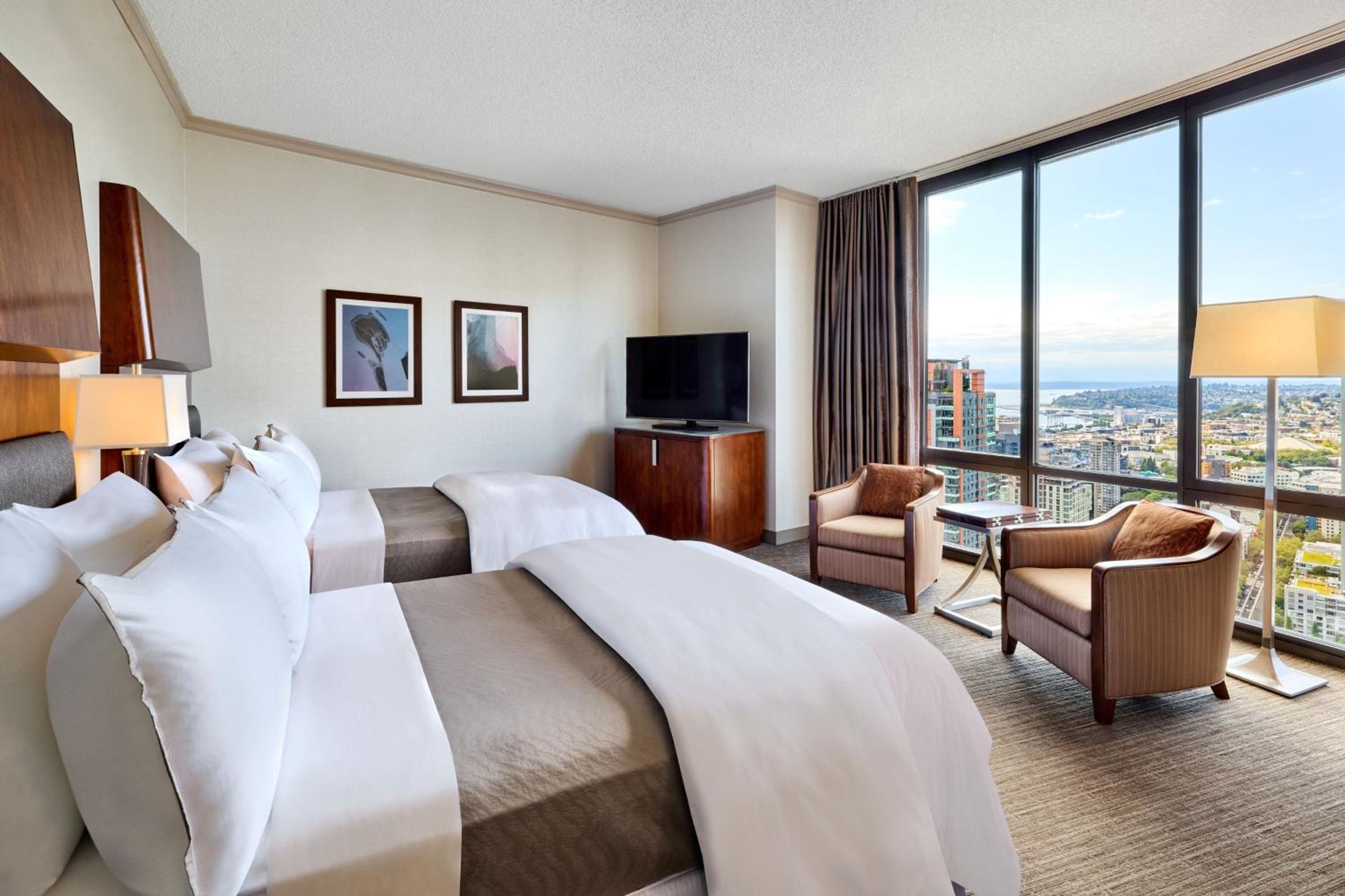 Grand, Guest Room, 2 Double Beds, Water View, High Floor