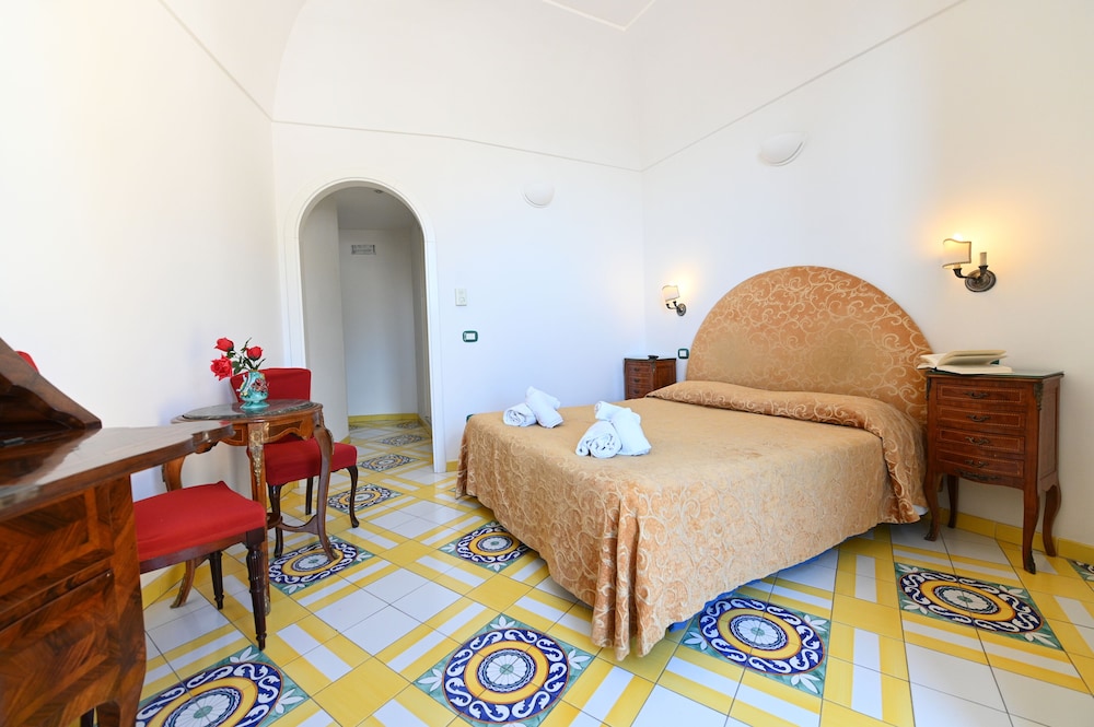 Croce Di Amalfi 19/26