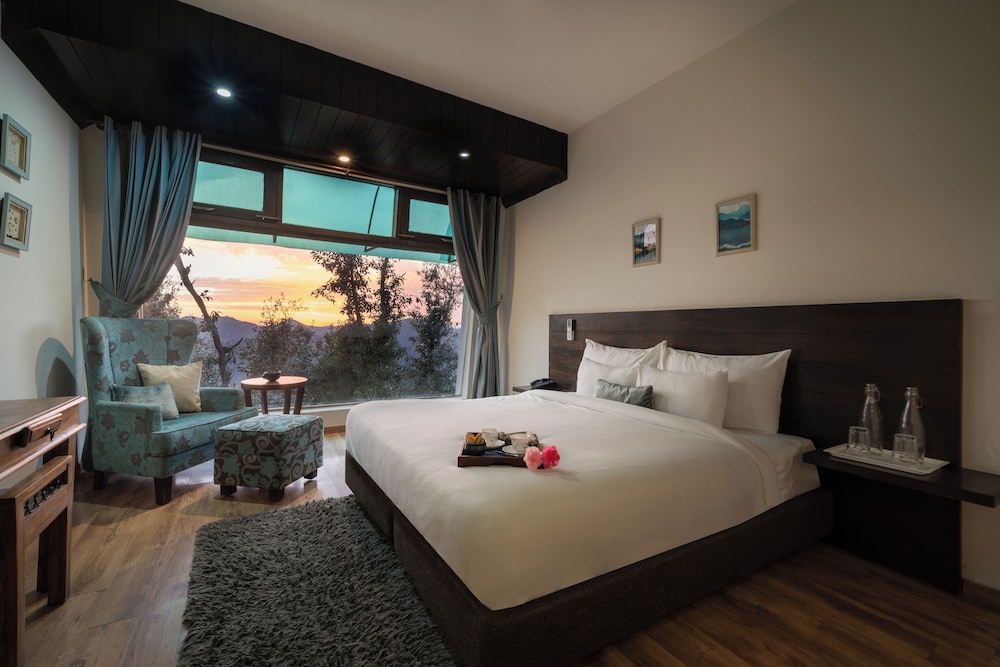 WoodSmoke resort &amp; Spa 13/50
