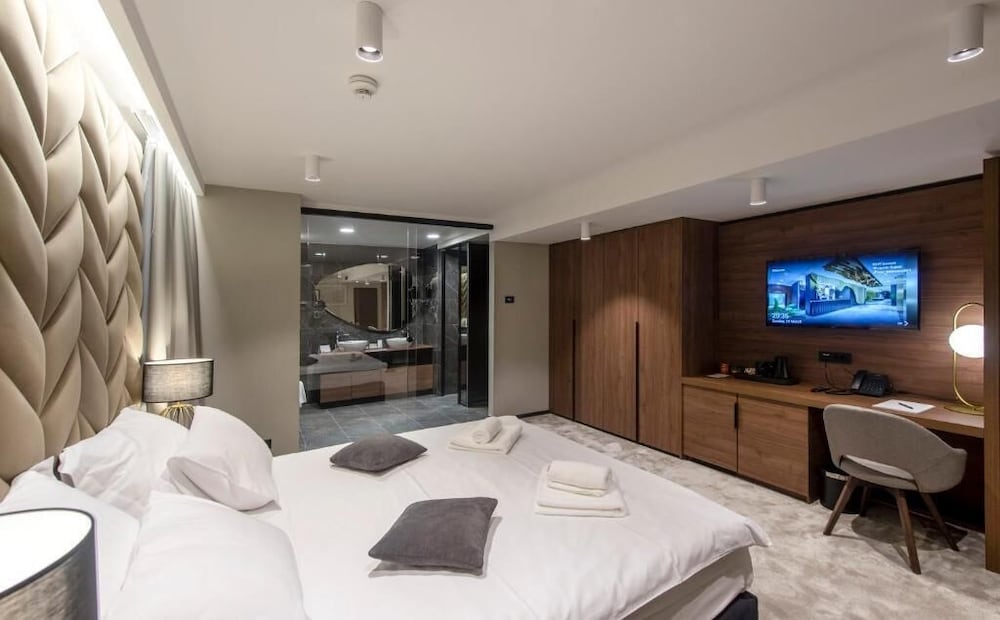Hotel Turist 13/49