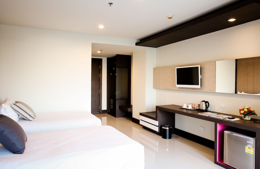 Crystal Suites Suvarnabhumi Airport 21/63